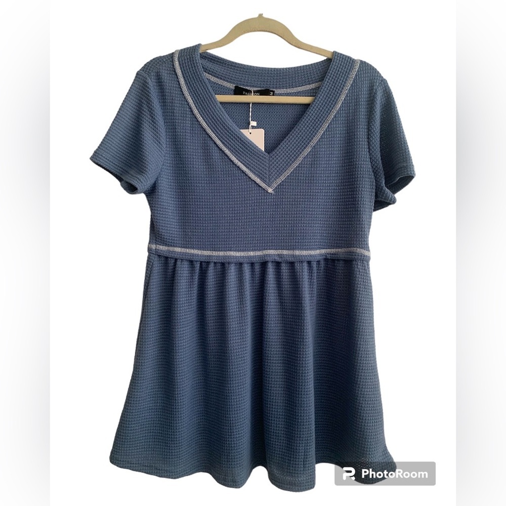 Casual soft stretchy waffle texture top nwt medium